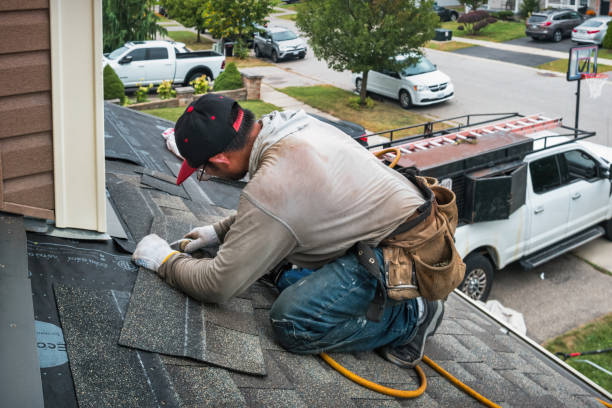Professional Roofing technician working in Saddle River, NJ